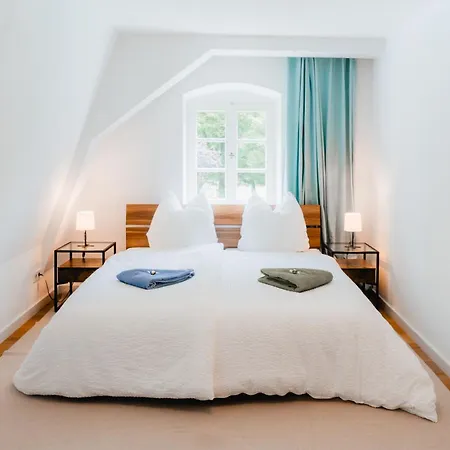 Inselapartment In Altstadtnaehe *